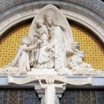 Базилика Нотр-Дам-дю-Розэр в Лурде Базилика Нотр-Дам-дю-Розэр в Лурде